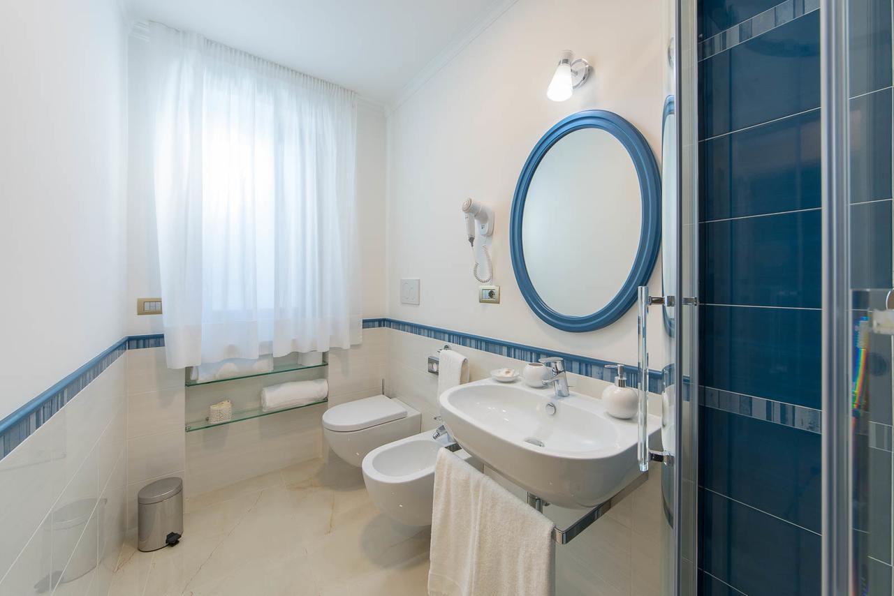 B&B Palazzo Montesanto Maiori Bagian luar foto