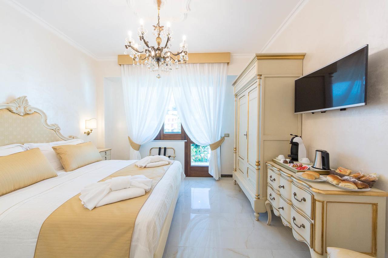 B&B Palazzo Montesanto Maiori Bagian luar foto