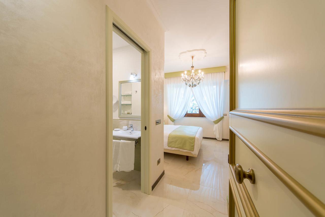 B&B Palazzo Montesanto Maiori Bagian luar foto